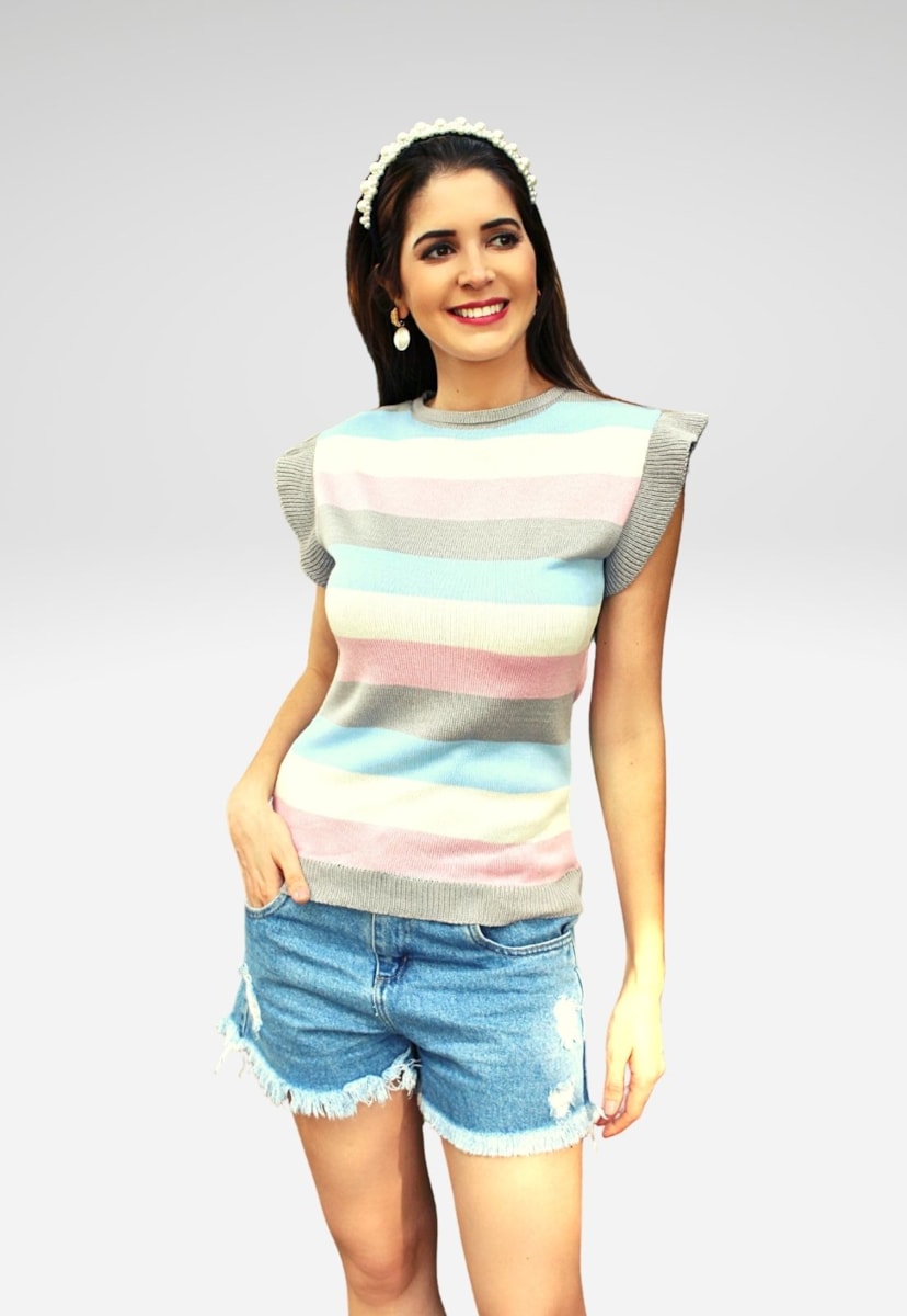 Blusa Pink Tricot De Tricô Com Babado na Manga De Tricô Listrada Cinza