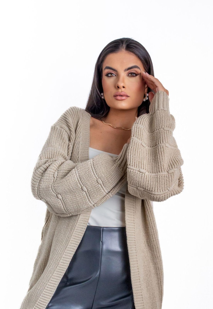 Casaco Cardigan Feminino de Tricot Oversized Manga Bufante Bege