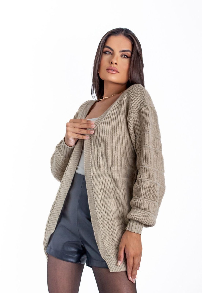 Casaco Cardigan Feminino de Tricot Oversized Manga Bufante Bege