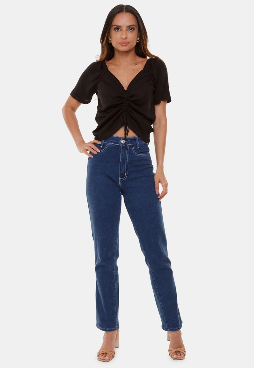 Tricô Blusa Pink Tricot Isadora Com Cordão Franzido e Amarração na Frente e Manga Curta Feminina Preto