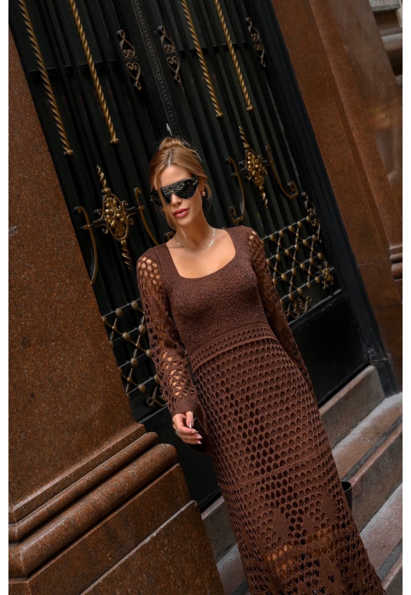 Vestido Longo Rendado de Tricot Manga Longa Bella Marrom Feminino